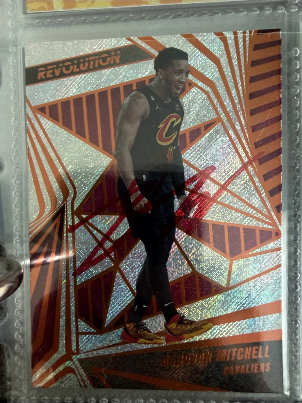 Donovan Mitchell in person auto (no coa)